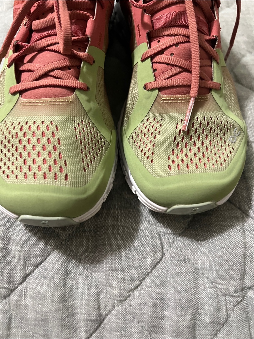 On Running Women's Coral and Mint Athletic Shoes - Picture 16 of 16